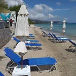 Golden Dolphin Studios&apartments 3*