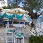 Golden Dolphin Studios&apartments 3* Alykes (Zakynthos)