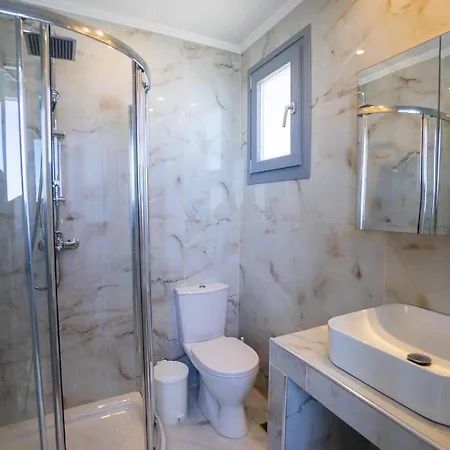 아파트호텔 Golden Dolphin &