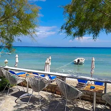 Golden Dolphin Studios&apartments Aparthotel 3*
