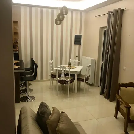 Hotel apartamentowy Golden Dolphin &